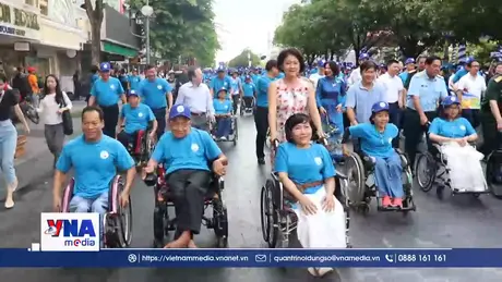 Hàng ngàn người dự lễ kỷ niệm Ngày Người khuyết tật Việt Nam