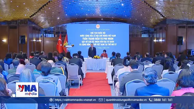 Chủ tịch Quốc hội Trần Thanh Mẫn gặp gỡ cộng đồng người Việt Nam tại Thổ Nhĩ Kỳ