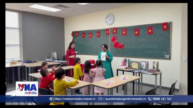 Bồi đắp cội nguồn cho thế hệ trẻ người Việt tại Canada