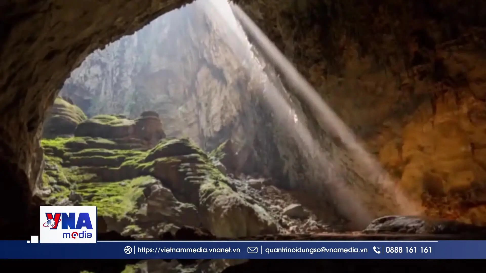 Phát hiện thêm hang động có thác nước tại Phong Nha – Kẻ Bàng