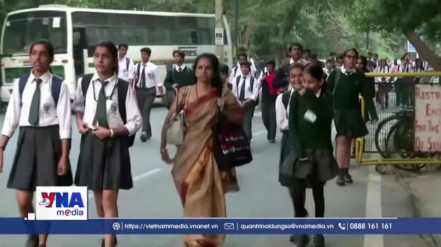 Ấn Độ kích hoạt “chuông nước” chống sóng nhiệt