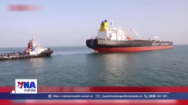 Iran thu khoản phí đầu tiên từ việc “quản lý” eo biển Hormuz