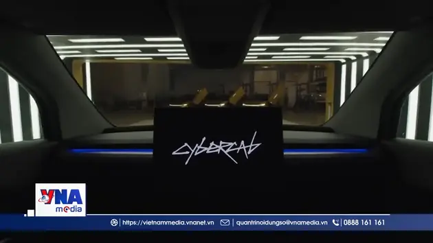 Tesla đã bắt đầu sản xuất hàng loạt “taxi tự lái”