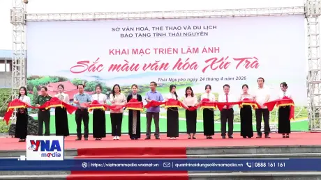 Triển lãm Sắc màu văn hóa Xứ Trà