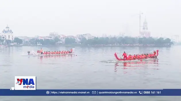 Sôi nổi giải bơi chải tại Lễ hội Đền Hùng 2026