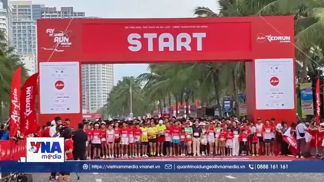 Đà Nẵng “nóng” cùng gần 8.000 runner tại AirAsia RedRun 2026