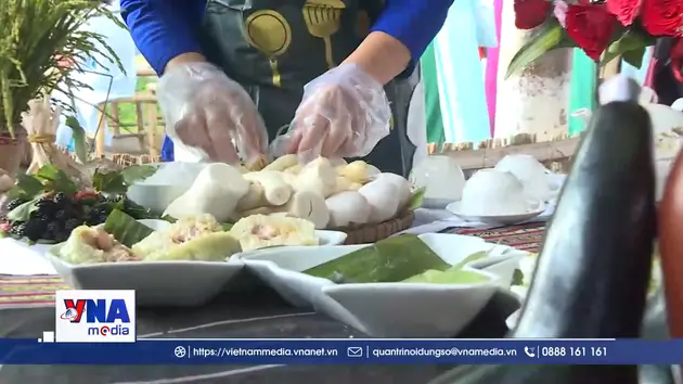 Hương sắc bánh dân gian trong Ngày hội truyền thống