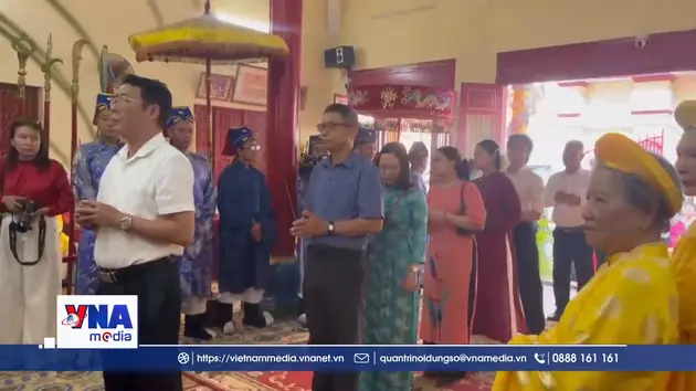 Nhân dân Khánh Hòa dâng hương tưởng niệm các Vua Hùng