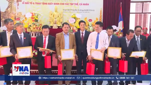 Kiều bào tại Lào tiếp nối giá trị “uống nước nhớ nguồn”