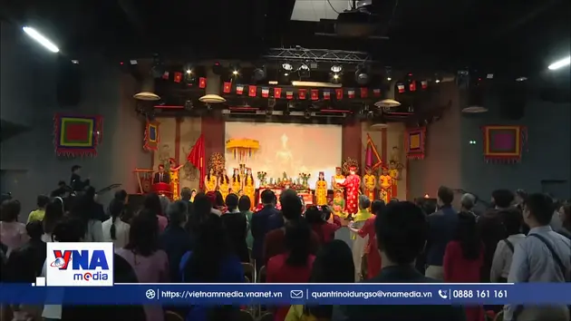 Kiều bào Việt tại Pháp hướng về cội nguồn dân tộc