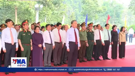 Trạm tin trưa ngày 27/4: Tổng Bí thư, Chủ tịch nước Tô Lâm dâng hương tưởng niệm các Anh hùng liệt sĩ tại Tây Ninh
