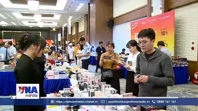 Hàng trăm thương hiệu nổi tiếng 