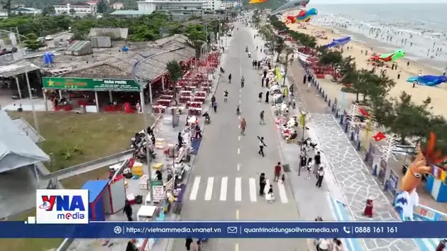 Du lịch biển Hà Tĩnh nhộn nhịp kỳ nghỉ lễ
