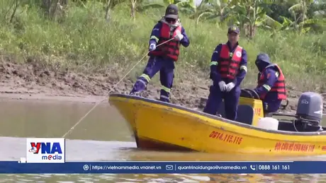 Ngã sà lan, một người bị nước sông Trà Lý cuốn trôi mất tích