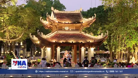 Đêm hội hoa đăng tại Văn Miếu: Hành trình chạm vào di sản