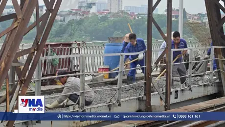 Hà Nội tăng tốc đại tu mặt cầu Long Biên