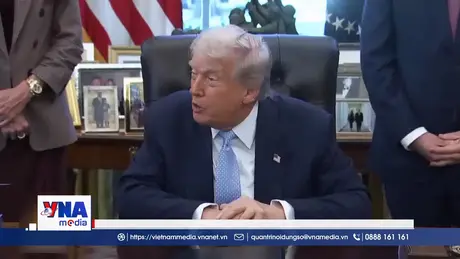 Tổng thống Trump chỉ trích giá vé World Cup 2026