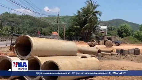 Quảng Ngãi khắc phục việc thi công đường dẫn vào cầu 'cụt'