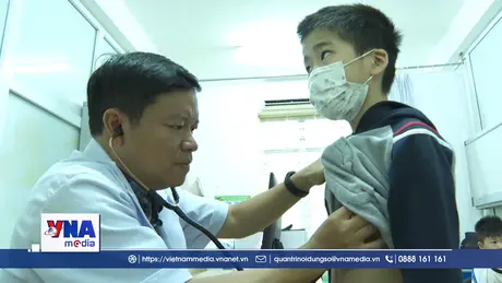 Khám sàng lọc bệnh tim miễn phí cho hàng trăm trẻ em tại Điện Biên
