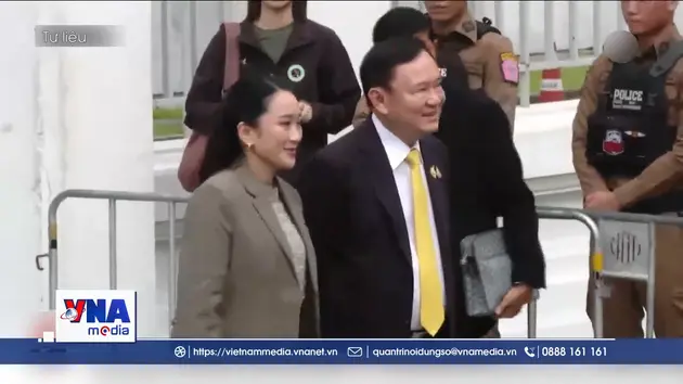 Cựu Thủ tướng Thái Lan Thaksin ra tù sớm