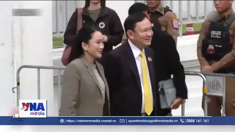 Cựu Thủ tướng Thái Lan Thaksin ra tù sớm