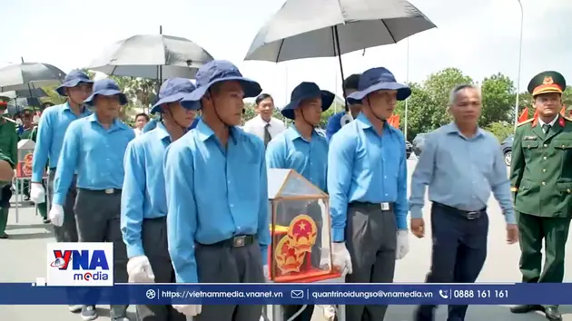 Đón 158 hài cốt liệt sĩ quân tình nguyện, chuyên gia Việt Nam hy sinh tại Campuchia về nước