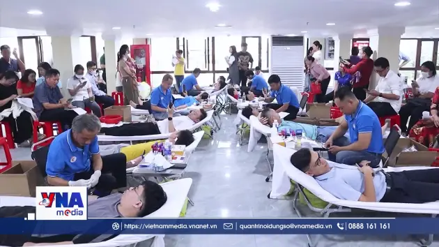 Hàng trăm “trái tim hồng” tại Bình Phước chung tay hiến máu