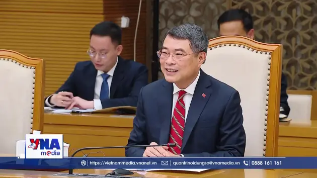 Thủ tướng Lê Minh Hưng tiếp Đại sứ Trung Quốc Hà Vĩ