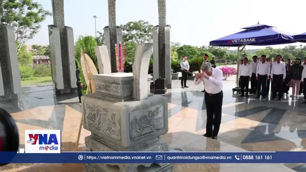 Đà Nẵng: Dâng hoa, dâng hương tri ân các anh hùng, liệt sĩ và Mẹ Việt Nam anh hùng