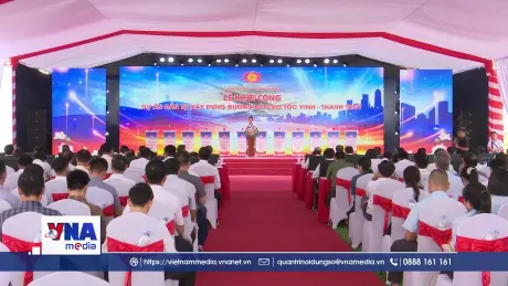 Khởi công dự án đường cao tốc Vinh - Thanh Thuỷ