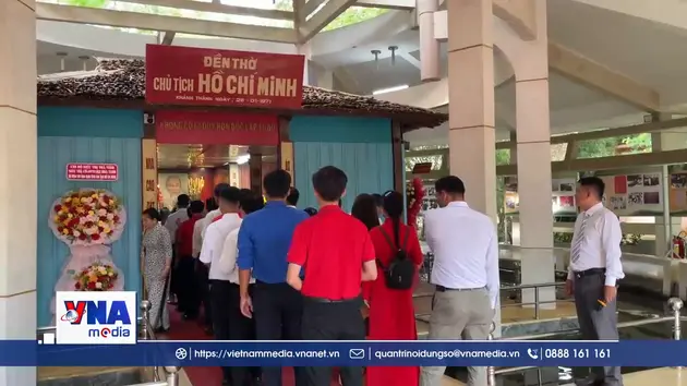 Vĩnh Long tổ chức dâng hương, báo công dâng Bác