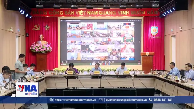 Hệ thống văn bản quy phạm pháp luật còn cồng kềnh, nhiều tầng nấc