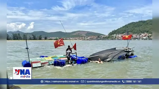 Kịp thời cứu nạn 5 thuyền viên bị chìm tàu tại Nghệ An