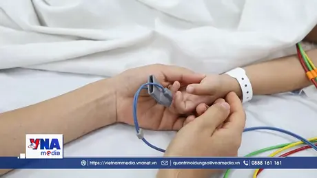 Bệnh viện Sản Nhi Phú Thọ cứu sống bệnh nhi viêm phổi nặng hiếm gặp