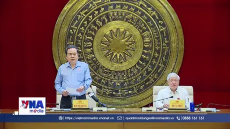 Chủ tịch Quốc hội làm việc với Hội đồng Dân tộc