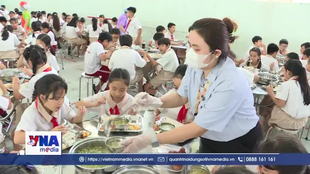 Quyết tâm đưa thực phẩm “Tick xanh” vào trường học