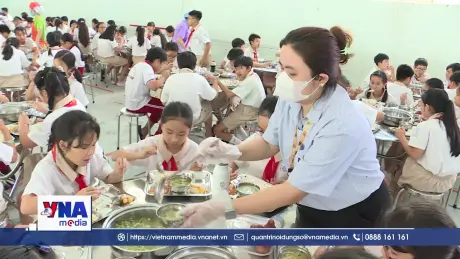 Quyết tâm đưa thực phẩm “Tick xanh” vào trường học
