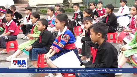 Tiết học nơi biên cương vun đắp tình yêu Tổ quốc