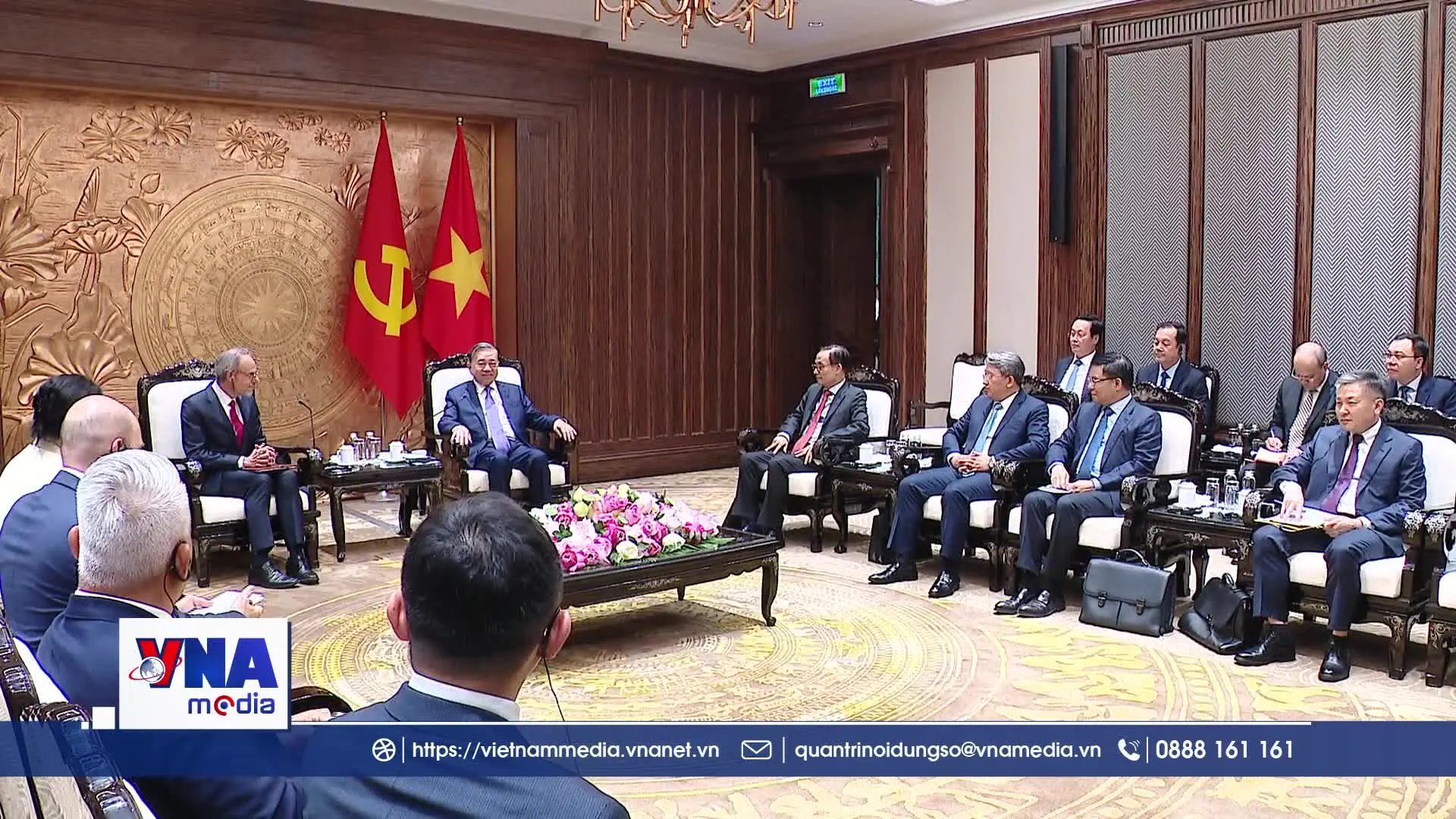 Tạo thuận lợi cho các tập đoàn công nghệ cao của Hoa Kỳ