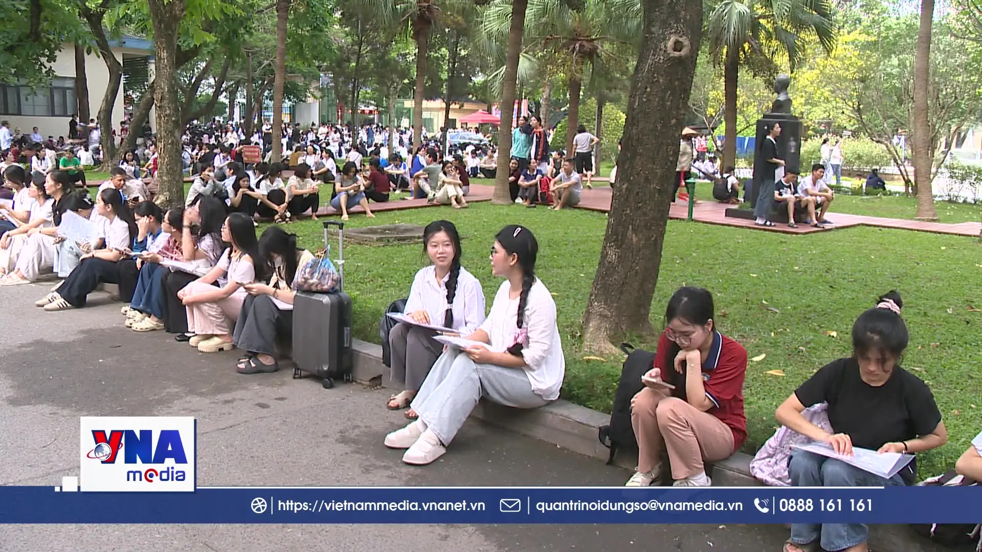 Hàng chục nghìn thí sinh tranh suất đại học sớm vào ngành sư phạm