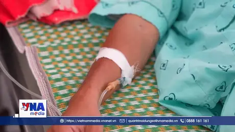 Nhiều người nhập viện nghi ngộ độc sau ăn bánh mì