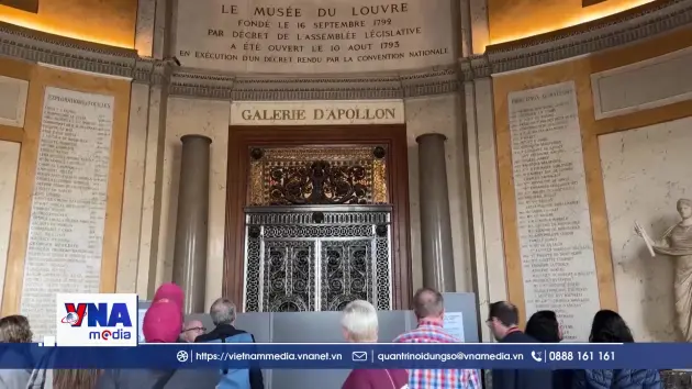 Vụ trộm bảo tàng Louvre được dựng thành phim