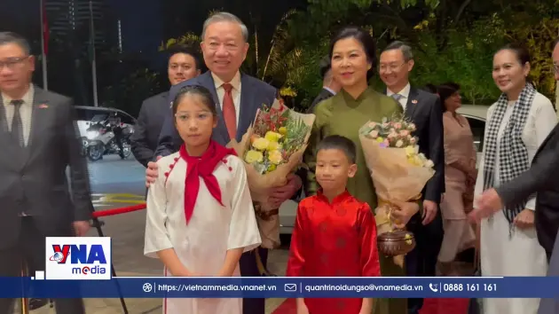 Tổng Bí thư, Chủ tịch nước Tô Lâm và Phu nhân bắt đầu thăm cấp Nhà nước Cộng hòa Singapore