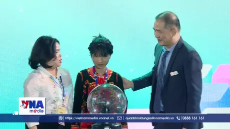 Gia đình và công nghệ cùng đồng hành xây dựng “lá chắn số” cho trẻ em