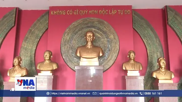 Bảo tồn, phát huy di tích lịch sử văn hóa gắn với phát triển du lịch