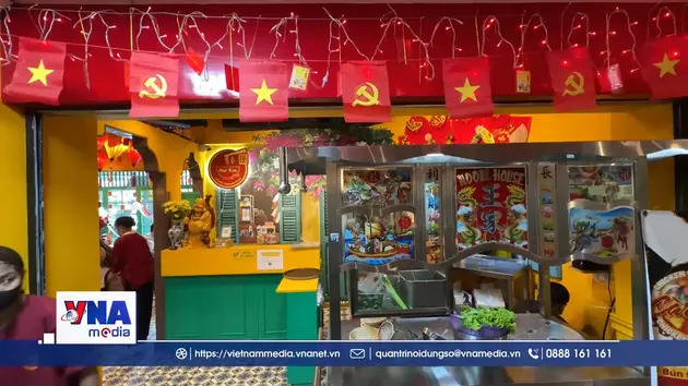 Nguồn cảm hứng Việt Nam nhìn từ Philippines