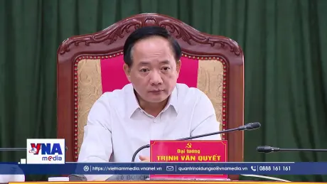 Đoàn kiểm tra của Bộ Chính trị làm việc với Ban thường vụ Tỉnh ủy Tuyên Quang