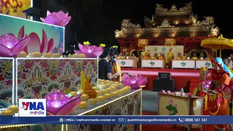Lễ hội hoa đăng cầu nguyện quốc thái dân an tại Huế﻿