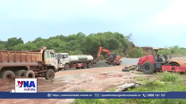 Đồng Phú tăng tốc thi công “3 ca, 4 kíp” tại các công trình trọng điểm