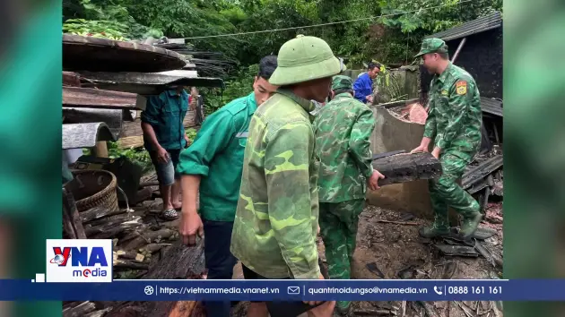 Bộ đội Biên phòng Lai Châu giúp dân khắc phục thiên tai